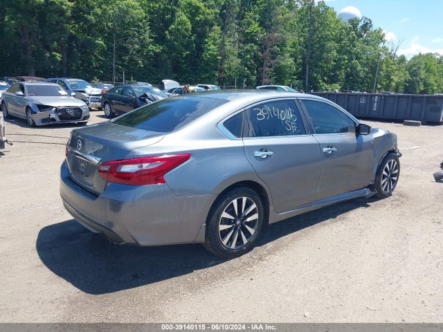 Nissan Altima 2.5 S 2018 1N4AL3AP3JC479044 Image 4