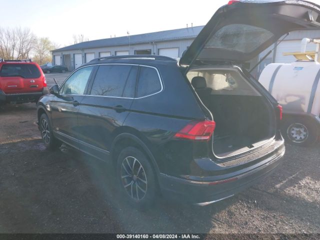 3VV2B7AX0MM141047 Volkswagen Tiguan 2.0t Se/2.0t Se R-line Black/2.0t Sel