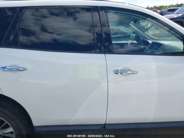 5N1DR2BN7LC601951 Nissan Pathfinder Sv 2wd