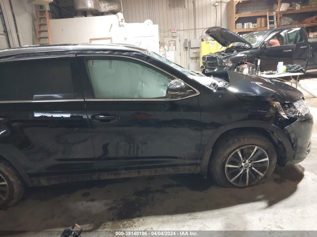 Toyota Highlander Xle 2019 5TDJZRFH2KS619842 Image 14