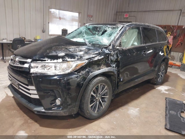 Toyota Highlander Xle 2019 5TDJZRFH2KS619842 Image 2