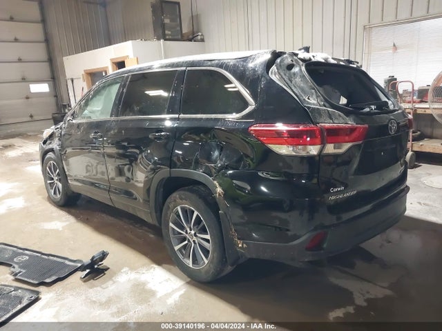 Toyota Highlander Xle 2019 5TDJZRFH2KS619842 Image 3