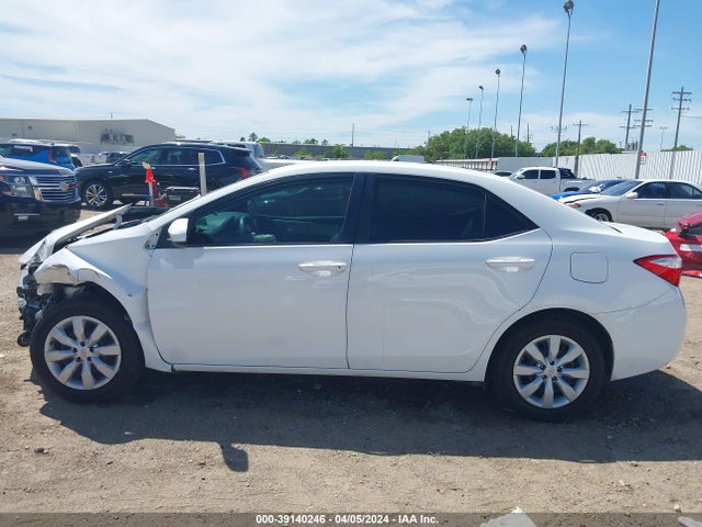 Toyota COROLLA LE 2015 5YFBURHE6FP335750 Image 15