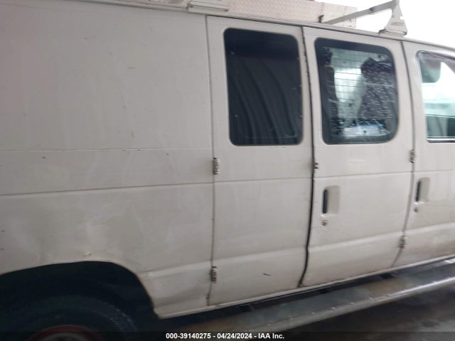 Ford E-250 Commercial 2014 1FTNE2EW9EDA42585 Image 13