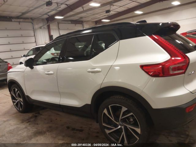 YV4162UM8M2468433 Volvo Xc40 T5 R-design
