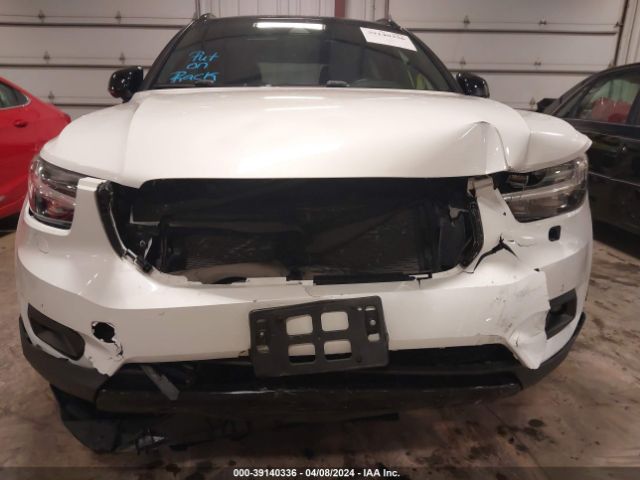 YV4162UM8M2468433 Volvo Xc40 T5 R-design