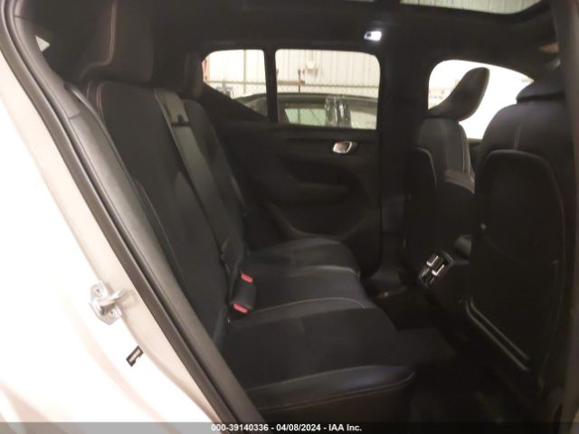 YV4162UM8M2468433 Volvo Xc40 T5 R-design
