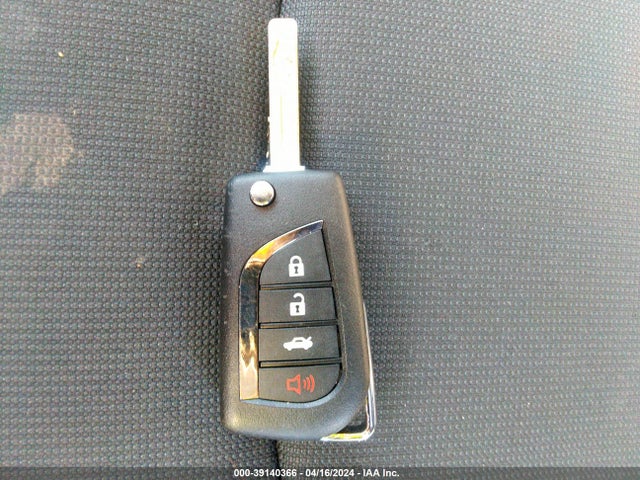 Toyota COROLLA LE 2020 JTDEPRAEXLJ035837 Image 11