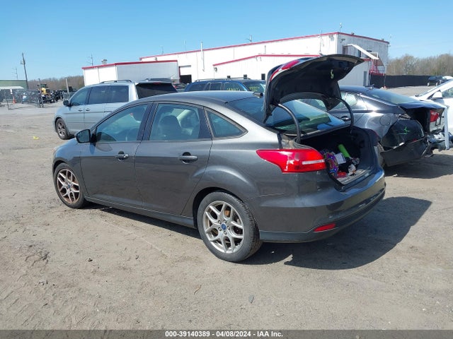 Ford FOCUS SE 2015 1FADP3F23FL339243 Image 3