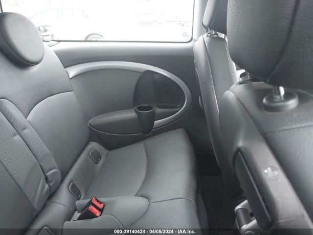 2009 MINI COOPER S CLUBMAN WMWMM33569TP72848 Photo 7