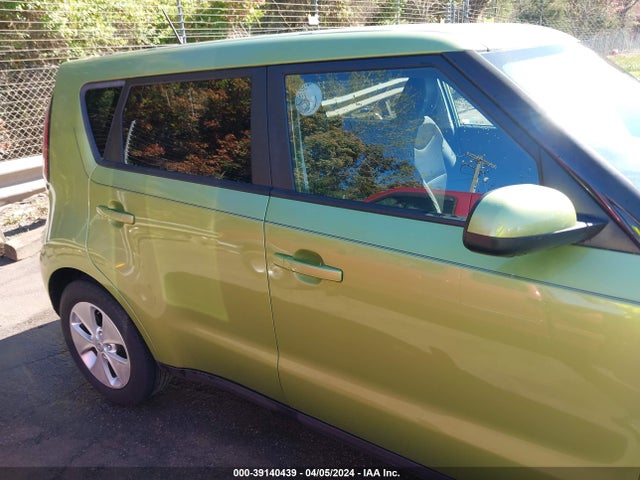 KIA Soul 2015 KNDJN2A2XF7762270 Image 13