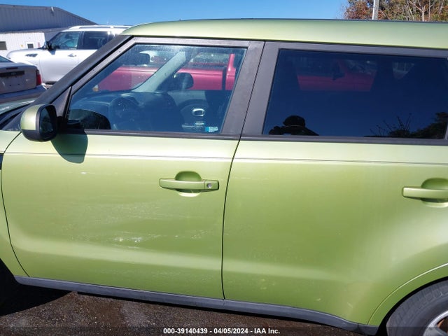 KIA Soul 2015 KNDJN2A2XF7762270 Image 14