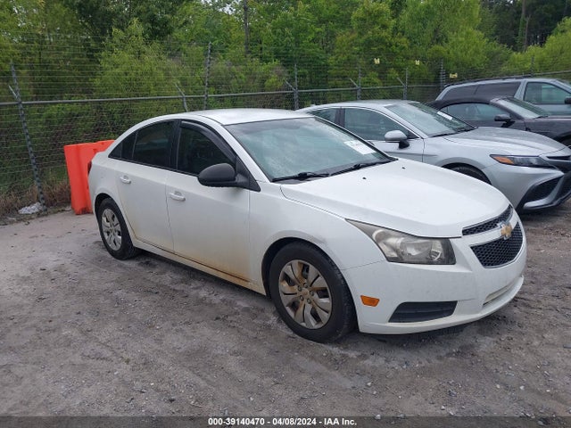 2014 1G1PA5SH5E7282090 main image