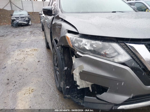 Nissan ROGUE SV 2017 5N1AT2MV6HC812955 Image 17