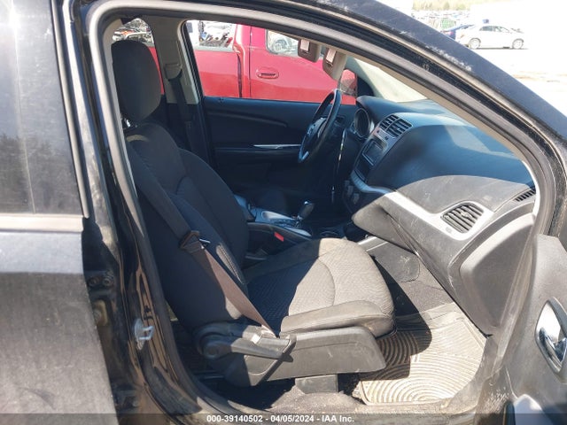 Dodge JOURNEY SE 2018 3C4PDCAB8JT385798 Image 5