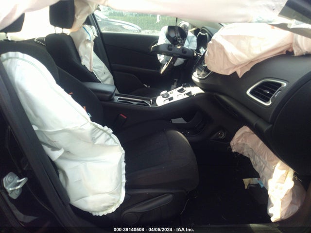 Chrysler 200 Limited 2015 1C3CCCAB4FN752855 Image 5