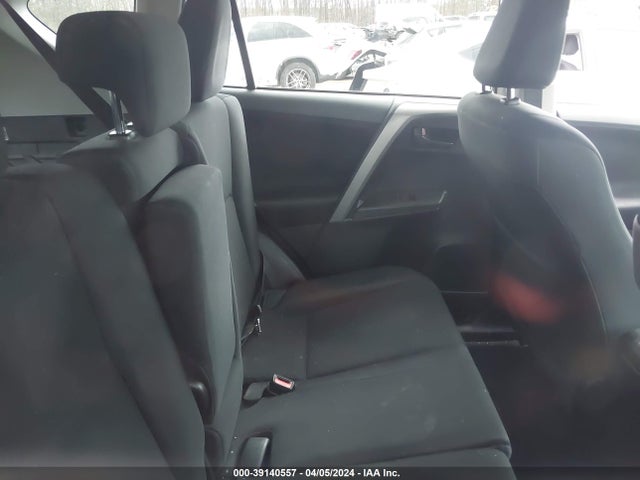 Toyota RAV4 LE 2016 2T3BFREV3GW539282 Image 8