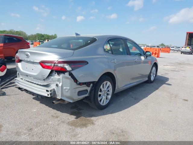 4T1C11BK2MU027838 Toyota Camry Le Awd