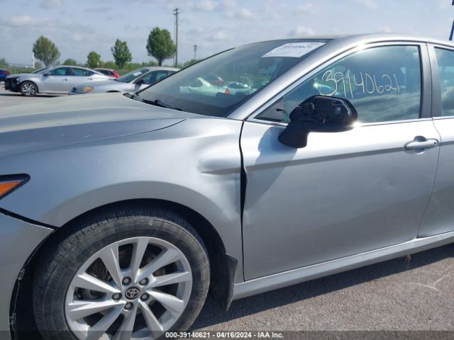 4T1C11BK2MU027838 Toyota Camry Le Awd