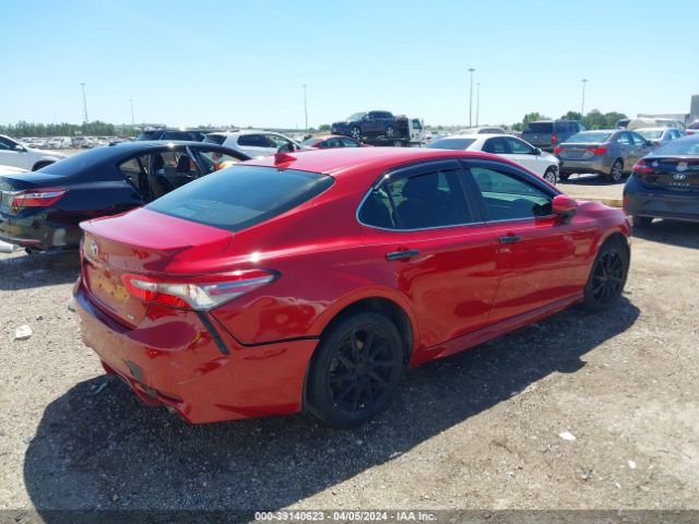 4T1B11HK1KU190609 Toyota CAMRY SE