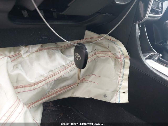 Toyota COROLLA LE 2019 5YFBURHE5KP949103 Image 11