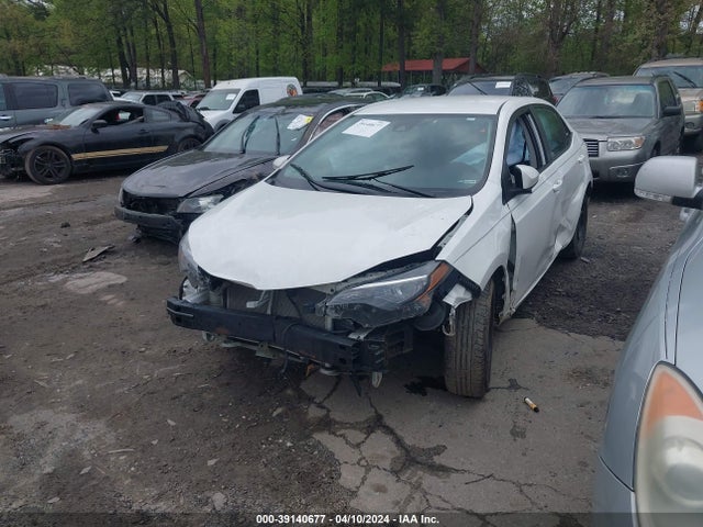 Toyota COROLLA LE 2019 5YFBURHE5KP949103 Image 2