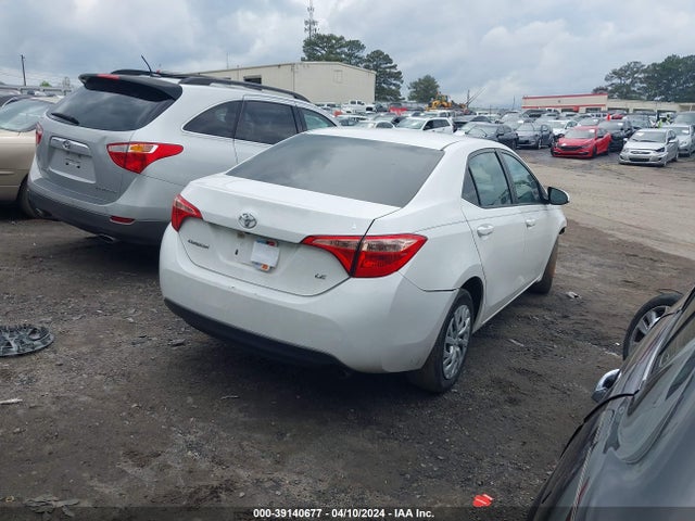 Toyota COROLLA LE 2019 5YFBURHE5KP949103 Image 4