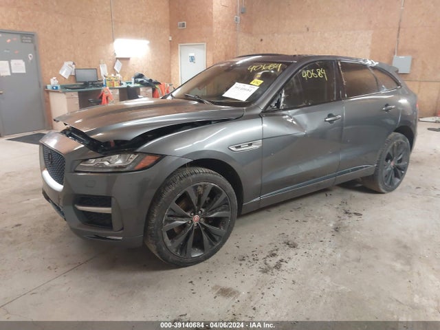 2018 JAGUAR F-PACE SADCL2EV0JA271211 Photo 1
