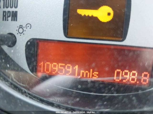 2011 MINI COOPER CLUBMAN WMWZF3C50BT188306 Photo 6