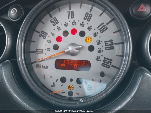 2003 MINI COOPER WMWRC33443TE17414 Photo 6