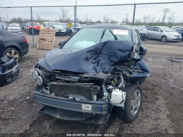 Chevrolet Sonic Ls Auto 2015 1G1JA5SH1F4143177 Image 6