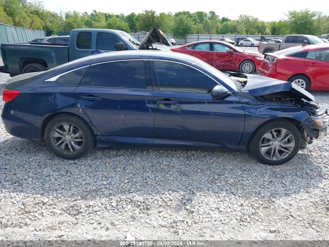 Honda ACCORD LX 2018 1HGCV1F13JA042051 Image 13