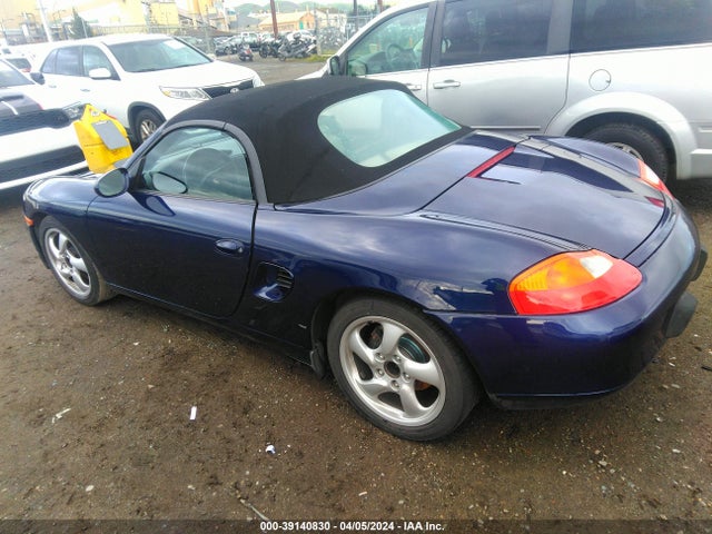 2001 PORSCHE BOXSTER WP0CA29801U621425 Photo 2