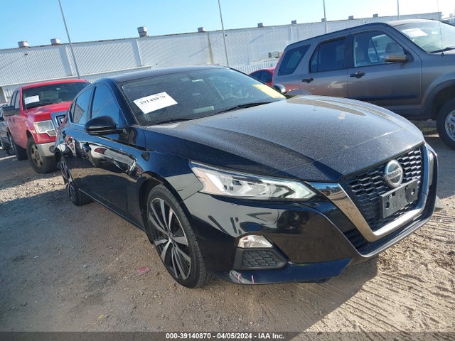 2019 1N4BL4CV6KN309062 main image