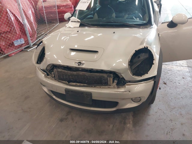 2010 MINI COOPER S WMWMF7C57ATZ71137 Photo 5