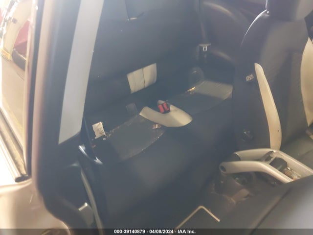2010 MINI COOPER S WMWMF7C57ATZ71137 Photo 7
