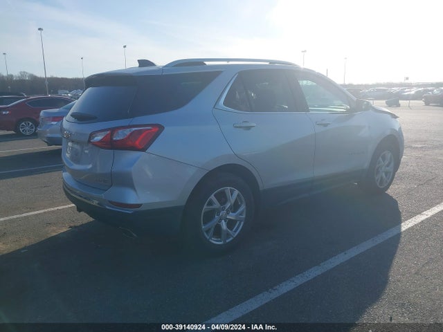 Chevrolet EQUINOX LT 2019 3GNAXVEX7KS630409 Image 4