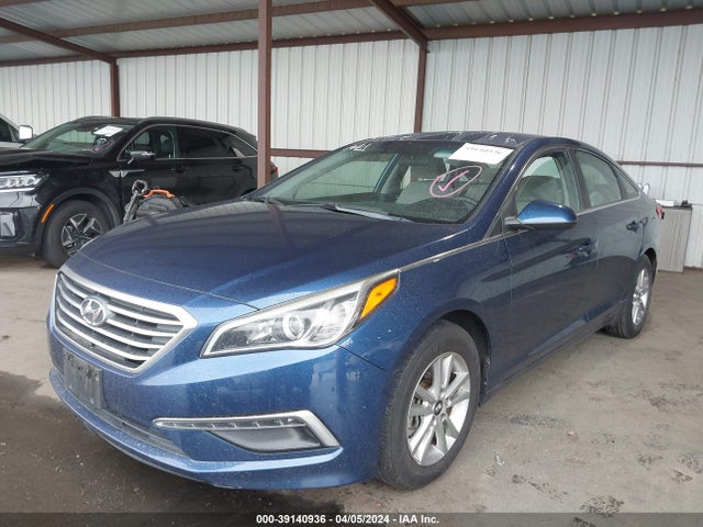 Hyundai SONATA SE 2015 5NPE24AFXFH183042 Image 2