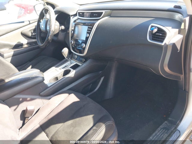 Nissan MURANO SV 2018 5N1AZ2MG1JN107880 Image 5