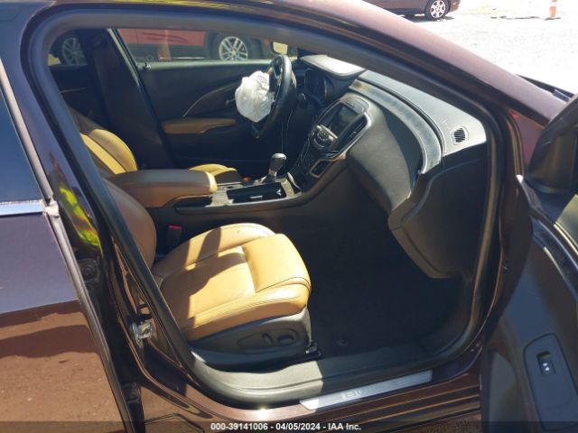 1G4GB5G36GF160165 Buick Lacrosse Leather
