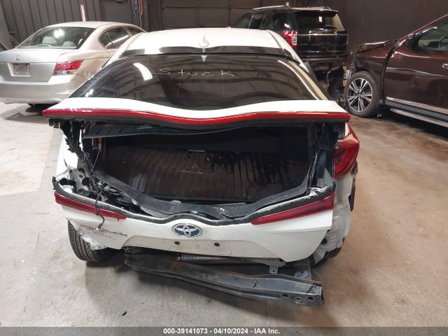 Toyota Prius Prime Plus 2017 JTDKARFP4H3041658 Image 17