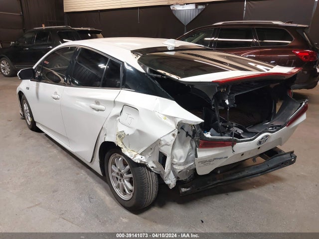 Toyota Prius Prime Plus 2017 JTDKARFP4H3041658 Image 3