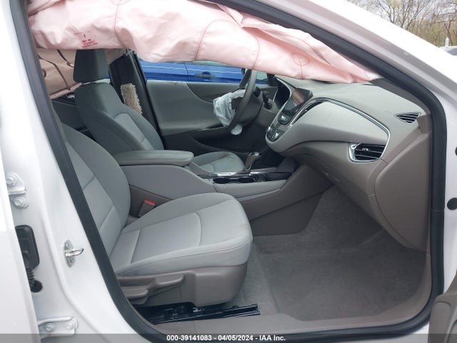 Chevrolet MALIBU LT 2018 1G1ZD5ST4JF238067 Image 5