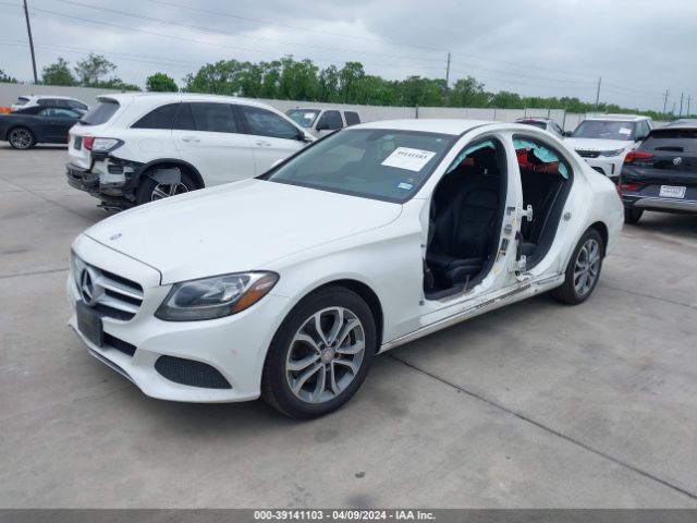 55SWF4JBXFU043172 Mercedes-Benz C 300 Luxury/sport