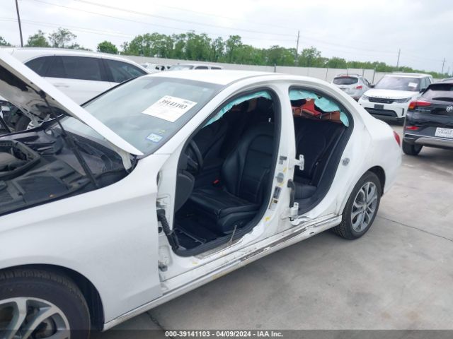 55SWF4JBXFU043172 Mercedes-Benz C 300 Luxury/sport