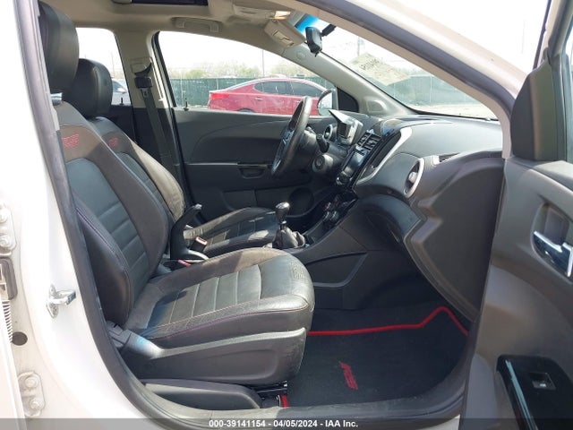 Chevrolet Sonic Rs Manual 2014 1G1JH6SB7E4122930 Image 5