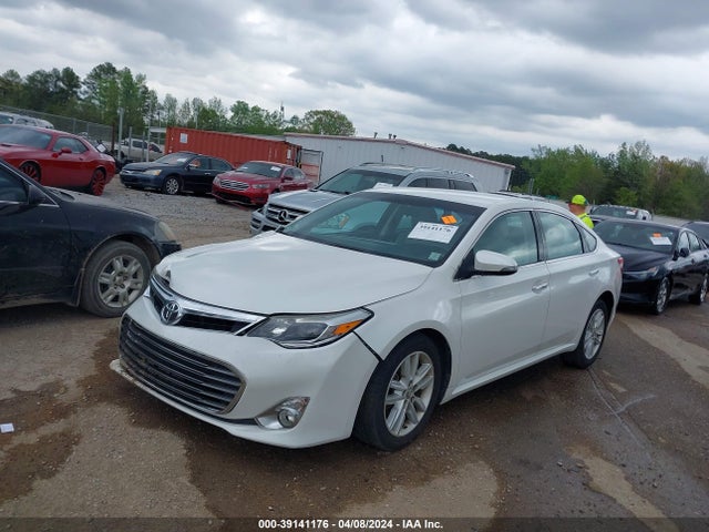 Toyota AVALON XLE 2014 4T1BK1EB5EU103719 Image 2
