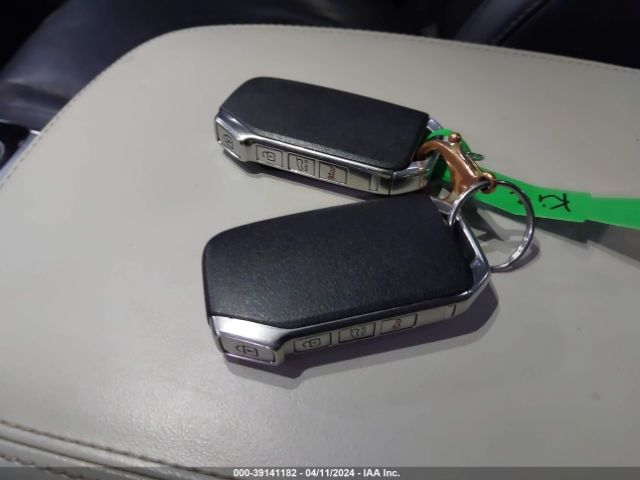 KNDNE5H34N6081477 KIA Carnival Mpv Sx Prestige