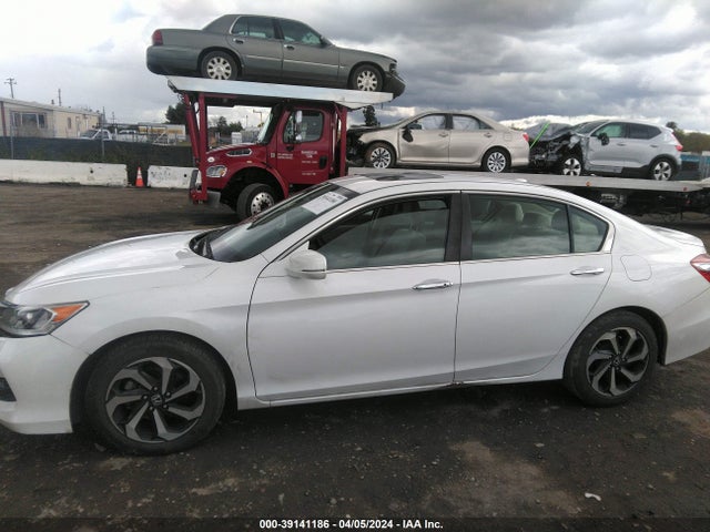 Honda ACCORD EX 2016 1HGCR2F75GA172081 Image 14