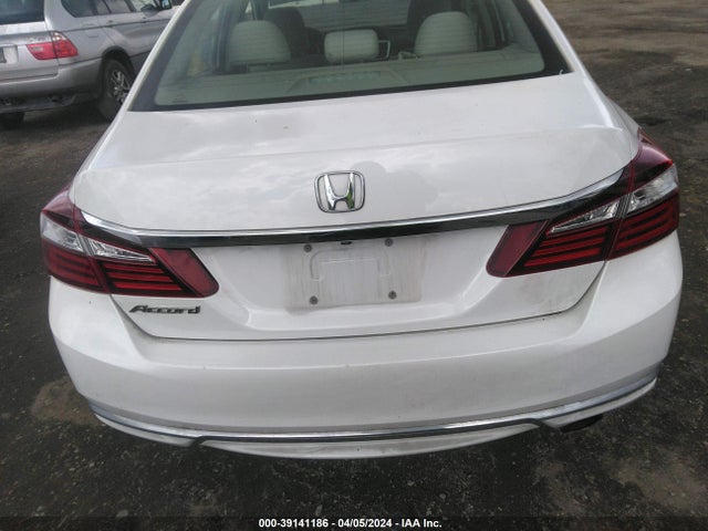 Honda ACCORD EX 2016 1HGCR2F75GA172081 Image 16